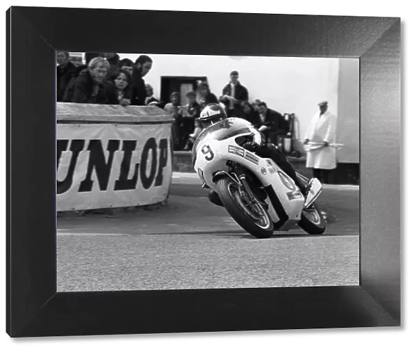 Tony Jefferies (Triumph) 1971 Production TT