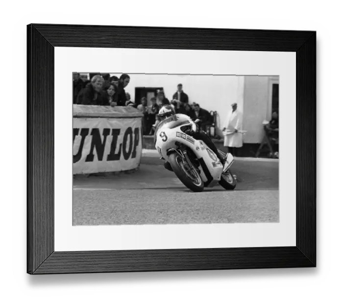 Framed Print : Tony Jefferies (Triumph) 1971 Production TT Framed Print : Tony Jefferies (Triumph) 1971 Production TT