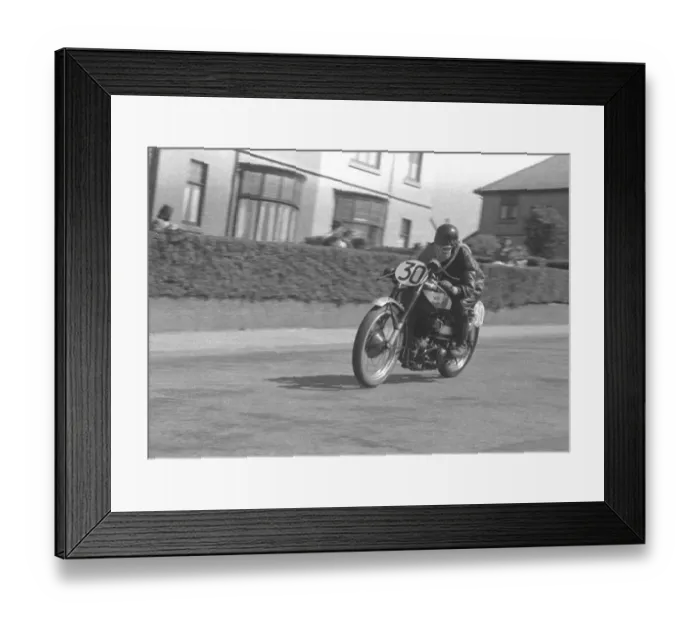 Framed Print : Albert Jones (Norton) 1952 Junior TT Framed Print : Albert Jones (Norton) 1952 Junior TT