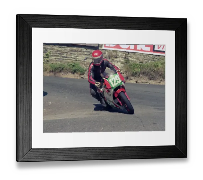 Framed Print : Mark Linton (Yamaha) 1987 Production D TT Framed Print : Mark Linton (Yamaha) 1987 Production D TT