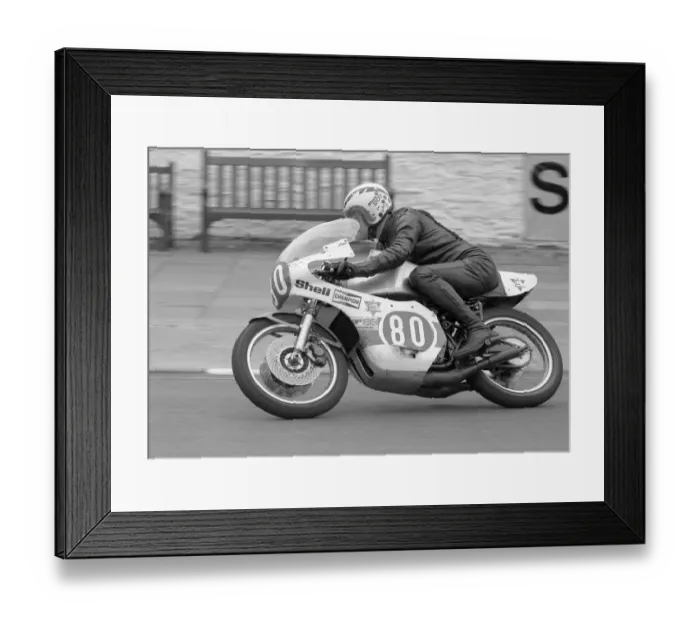 Framed Print : Alan Lawton (Yamaha) 1978 Junior TT Framed Print : Alan Lawton (Yamaha) 1978 Junior TT