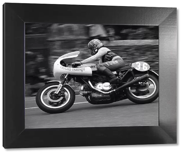 Doug Lunn (Ducati) 1977 Jubilee TT