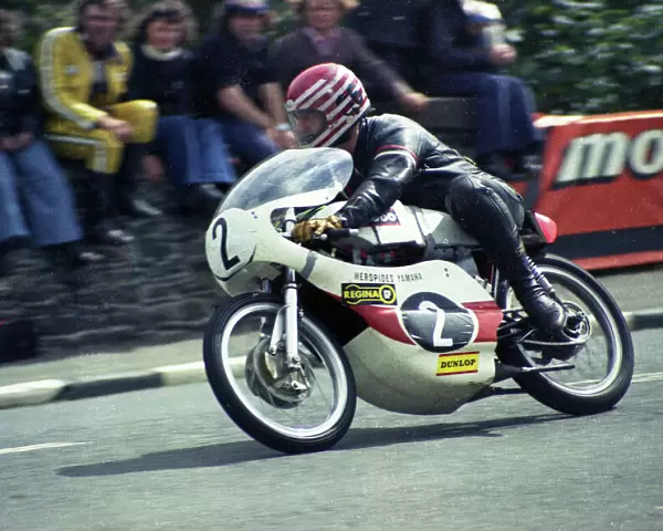 Jan Kostwinder (Yamaha) 1974 Ultra Lightweight TT