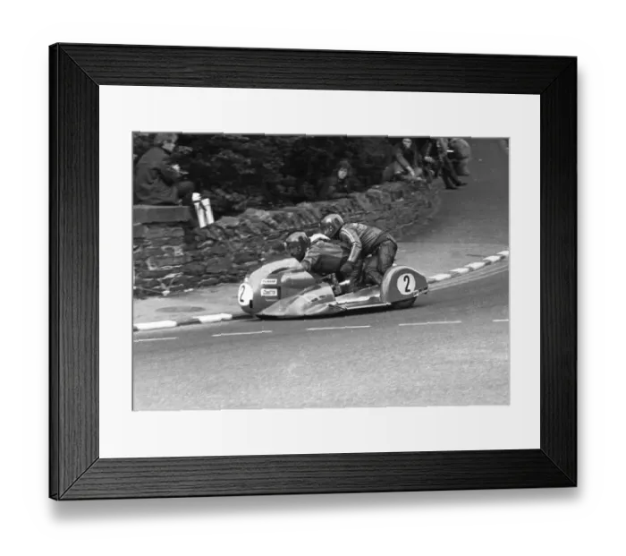 Framed Print : Heinz Luthringhauser & Herman Hahn (BMW) 1974 750 Sidecar TT Framed Print : Heinz Luthringhauser & Herman Hahn (BMW) 1974 750 Sidecar TT