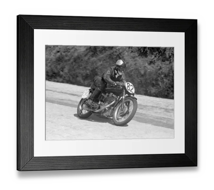 Framed Print : Dennis Lashmar (Pike BSA) 1954 Senior TT Framed Print : Dennis Lashmar (Pike BSA) 1954 Senior TT