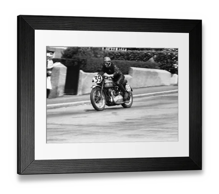 Framed Print : Ivor Lloyd (Triumph) 1953 Senior Clubman TT Framed Print : Ivor Lloyd (Triumph) 1953 Senior Clubman TT