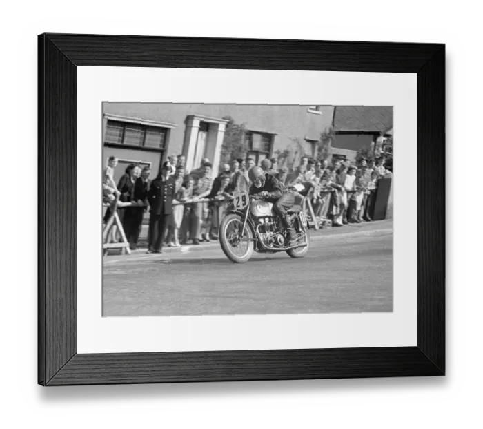 Framed Print : Dennis Lashmar (LEF) 1951 Lightweight TT Framed Print : Dennis Lashmar (LEF) 1951 Lightweight TT