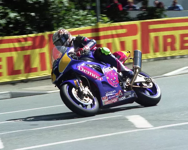 John McGuinness (Honda) 2000 Senior TT