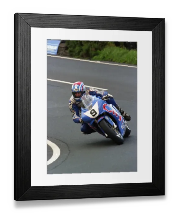 Framed Print : Philip McCallen (Yamaha); 1999 Senior TT Framed Print : Philip McCallen (Yamaha); 1999 Senior TT