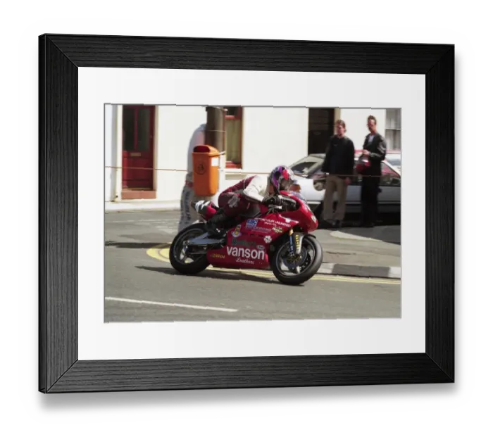 Framed Print : Craig McLean (Ducati) 1998 Singles TT Framed Print : Craig McLean (Ducati) 1998 Singles TT