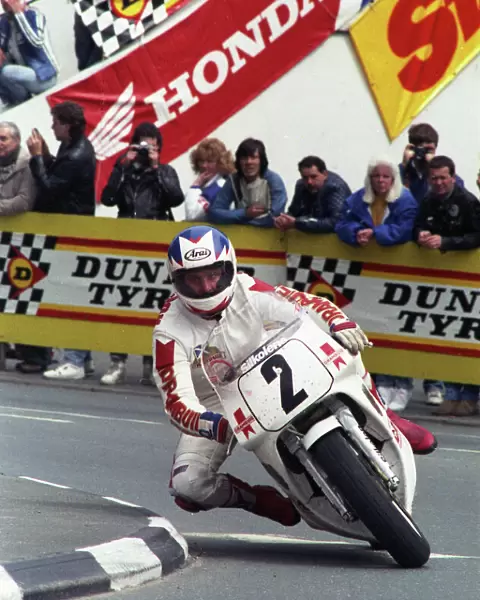 Brian Morrison (Honda) 1990 Formula One TT