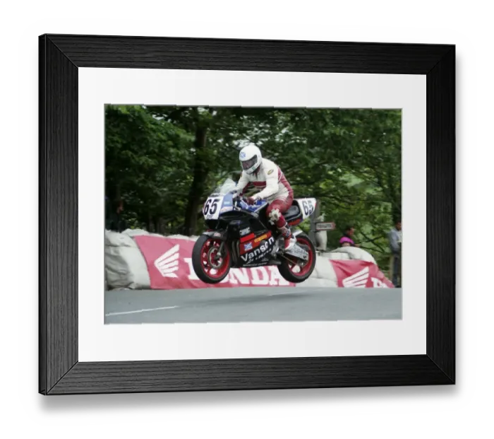 Framed Print : Craig McLean (Honda) 1993 Senior TT Framed Print : Craig McLean (Honda) 1993 Senior TT