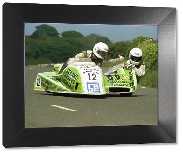 Martin Murphy & Alan Langton (Yamaha) 1987 Sidecar TT