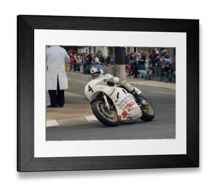 Framed Print : Andy McGladdery (Suzuki) 1987 Formula One TT Framed Print : Andy McGladdery (Suzuki) 1987 Formula One TT
