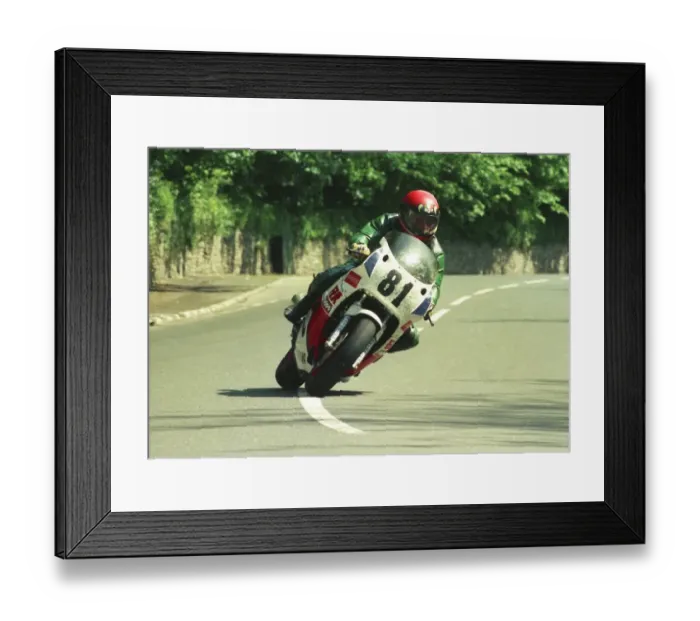 Framed Print : Ian Martin (Yamaha) 1987 Formula One TT Framed Print : Ian Martin (Yamaha) 1987 Formula One TT