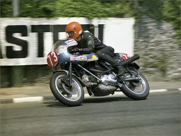 Stuart Morrell (Ducati) 1976 Production TT