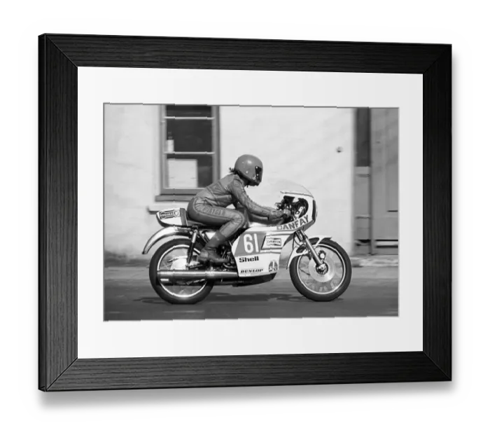 Framed Print : Chas Mortimer (Yamaha) 1975 Production TT Framed Print : Chas Mortimer (Yamaha) 1975 Production TT