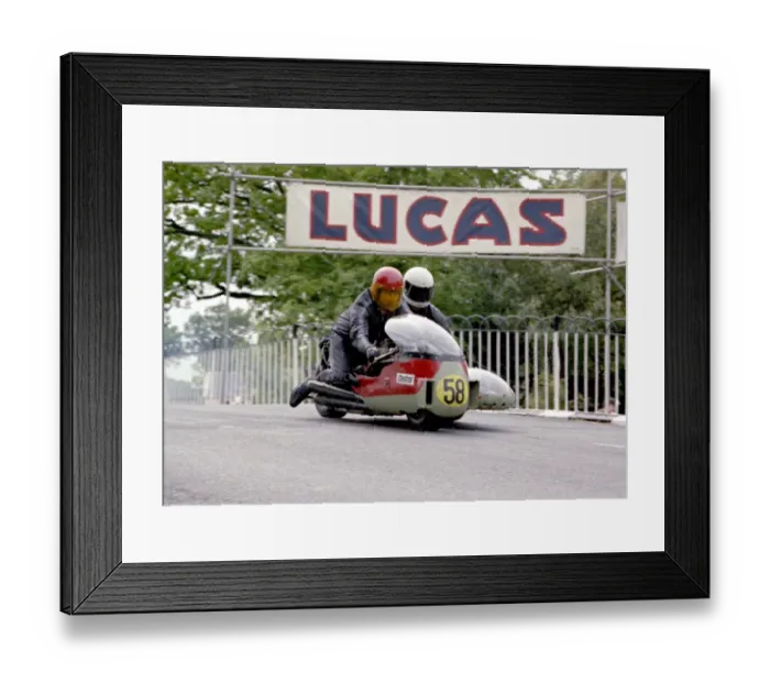 Framed Print : Ian McDonald & Phil Godfrey (Weslake) 1974 750 Sidecar TT Framed Print : Ian McDonald & Phil Godfrey (Weslake) 1974 750 Sidecar TT
