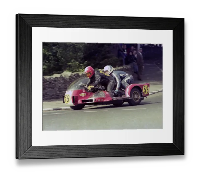 Framed Print : Ian McDonald & Andre Witherington (Weslake) 1976 1000 Sidecar TT Framed Print : Ian McDonald & Andre Witherington (Weslake) 1976 1000 Sidecar TT