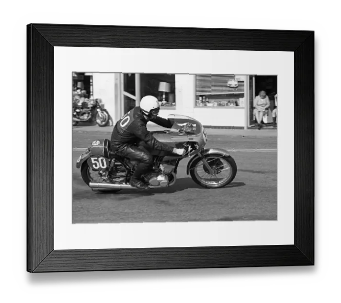 Framed Print : Bill Milne (Kawasaki) 1972 Production 500 TT Framed Print : Bill Milne (Kawasaki) 1972 Production 500 TT