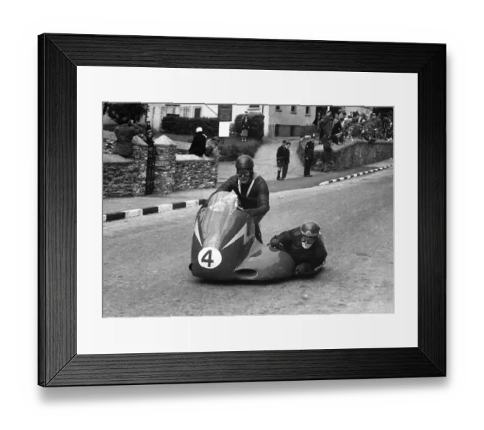 Framed Print : Bob Mitchell & Eric Bliss (Norton) 1956 Sidecar TT Framed Print : Bob Mitchell & Eric Bliss (Norton) 1956 Sidecar TT