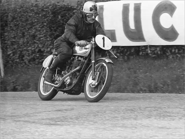 Angus Martin (BSA) 1954 Junior Clubman TT
