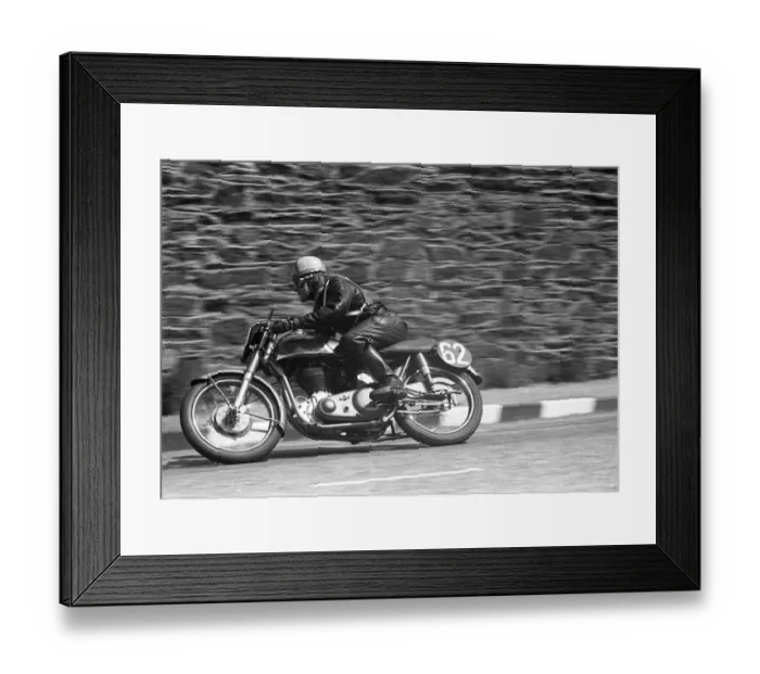 Framed Print : Peter Minion (Norton) 1953 Senior Clubman TT Framed Print : Peter Minion (Norton) 1953 Senior Clubman TT