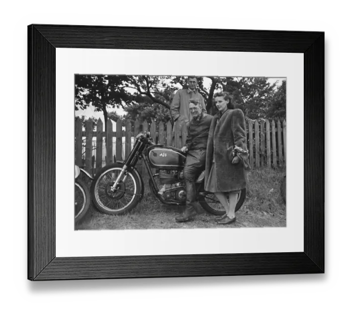Framed Print : Les Martin (AJS) 1948 Junior TT