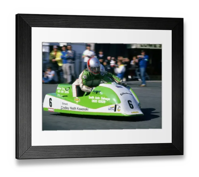 Framed Print : Warwick Newman & Eddie Yarker (Ireson Yamaha) 1987 Sidecar TT Framed Print : Warwick Newman & Eddie Yarker (Ireson Yamaha) 1987 Sidecar TT