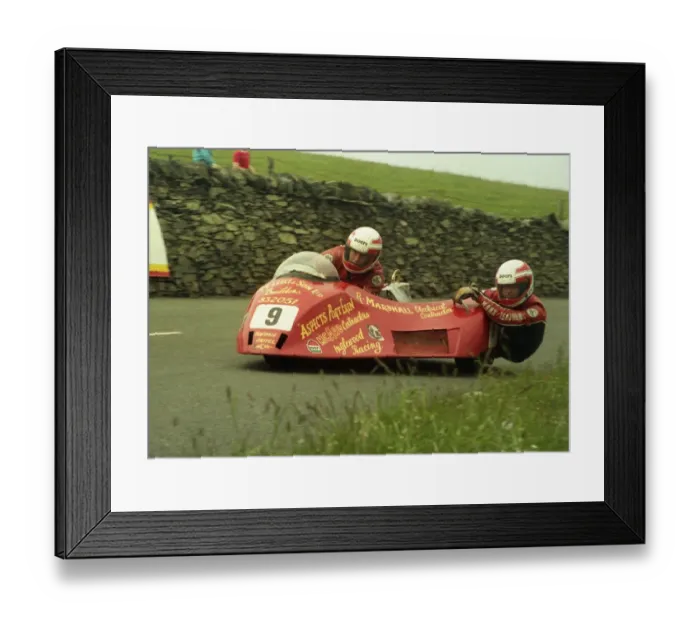 Framed Print : Artie Oates & Edda Oates (Yamaha) 1987 Sidecar TT Framed Print : Artie Oates & Edda Oates (Yamaha) 1987 Sidecar TT