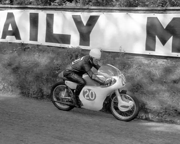 Mike O Rourke (Ariel) 1960 Lightweight TT