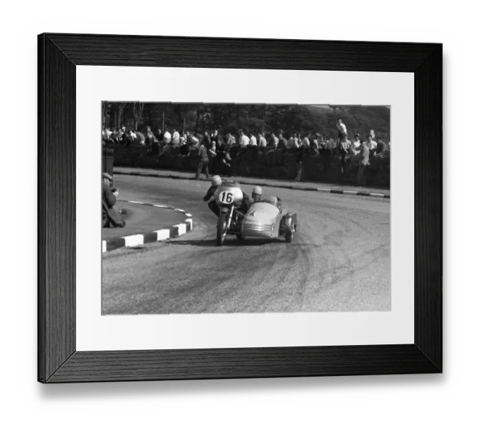 Framed Print : Eric Oliver & Mrs Pat Wise (Norton) 1958 Sidecar TT Framed Print : Eric Oliver & Mrs Pat Wise (Norton) 1958 Sidecar TT