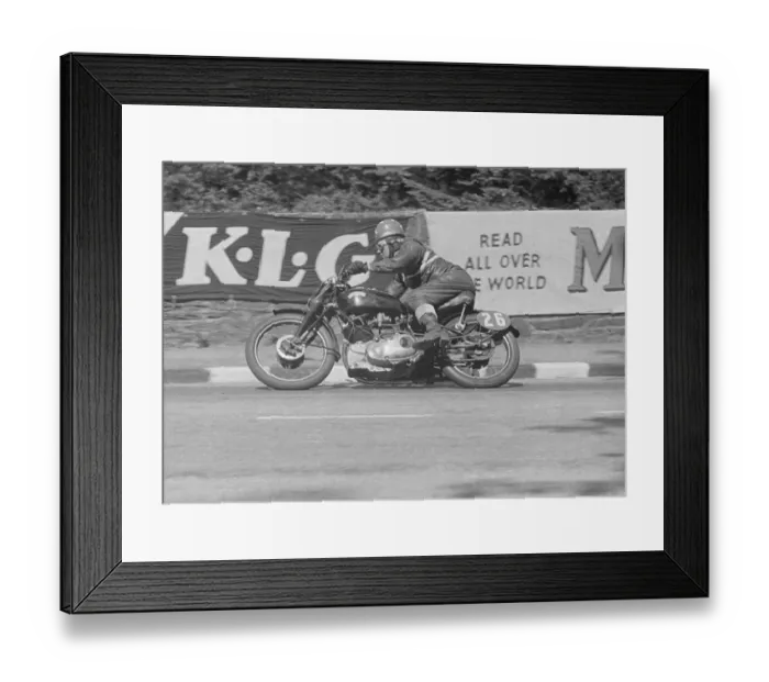 Framed Print : Jack Orton (Vincent) 1951 Senior Clubman TT Framed Print : Jack Orton (Vincent) 1951 Senior Clubman TT