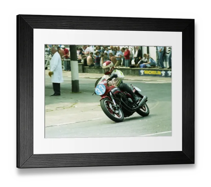 Framed Print : John Musson (Kawasaki) 1982 Formula 2 TT