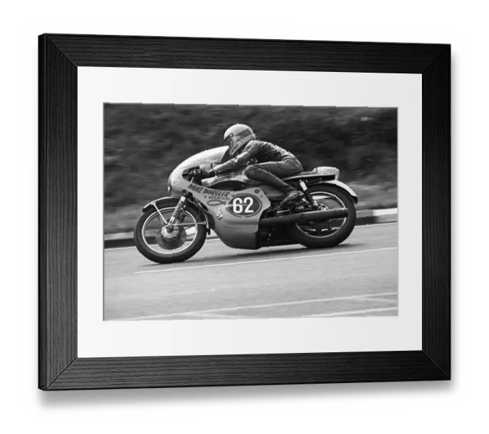 Framed Print : Mick Patrick (Yamaha) 1975 Production TT Framed Print : Mick Patrick (Yamaha) 1975 Production TT