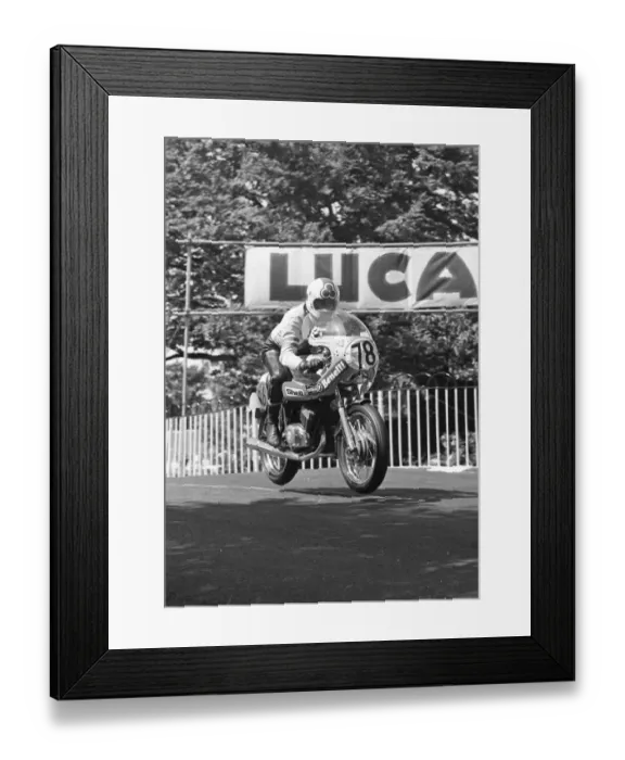 Framed Print : Lindsay Porter (Benelli) 1974 Production TT Framed Print : Lindsay Porter (Benelli) 1974 Production TT
