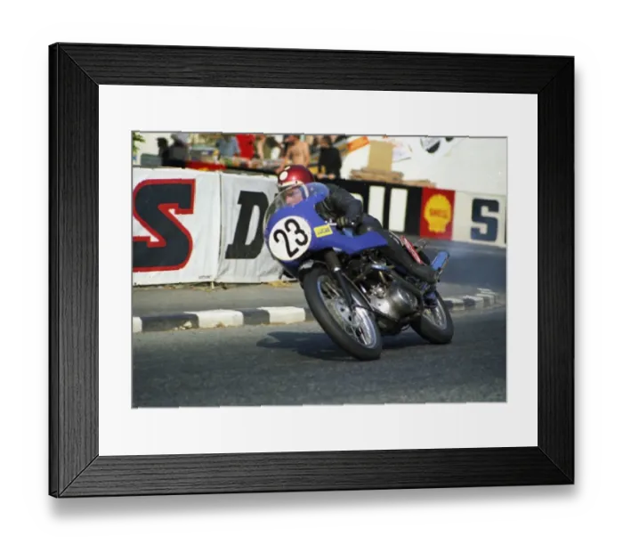 Framed Print : Darryl Pendlebury (Triumph) 1970 Production 750 TT Framed Print : Darryl Pendlebury (Triumph) 1970 Production 750 TT