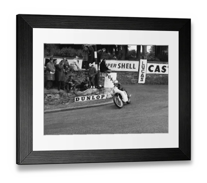 Framed Print : Tom Phillis (Norton) 1961 Senior TT Framed Print : Tom Phillis (Norton) 1961 Senior TT