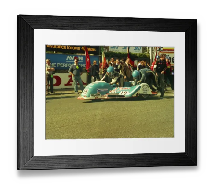 Framed Print : Geoff Rushbrook & Geoff Leitch (Ireson Yamaha) 1987 Sidecar TT Framed Print : Geoff Rushbrook & Geoff Leitch (Ireson Yamaha) 1987 Sidecar TT