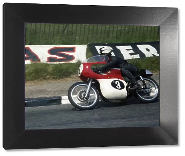 Tommy Robb (Bultaco) 1967 Ultra Lightweight TT