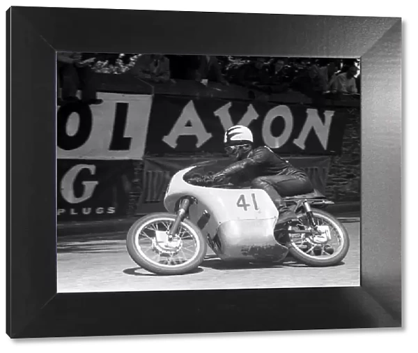 Tommy Robb (Ducati) 1959 Ultra Lightweight TT