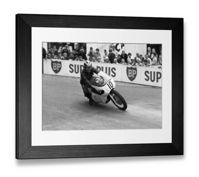Framed Print : Phil Read (Gilera) 1963 Senior TT Framed Print : Phil Read (Gilera) 1963 Senior TT