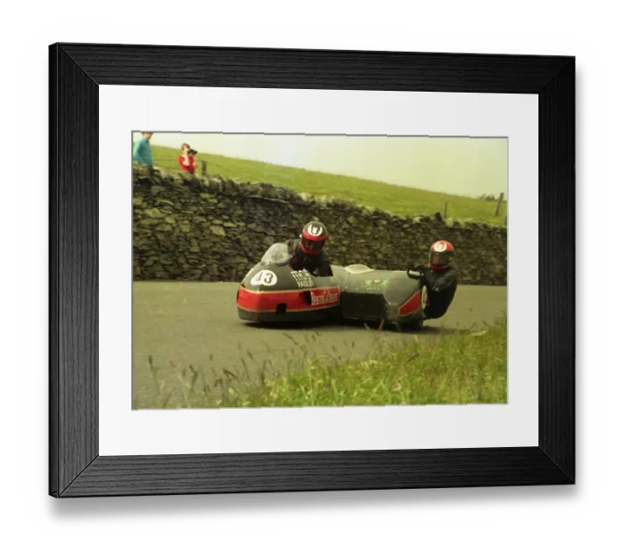 Framed Print : Gordon Shand & Johny Shedden (Shand) 1987 Sidecar TT Framed Print : Gordon Shand & Johny Shedden (Shand) 1987 Sidecar TT