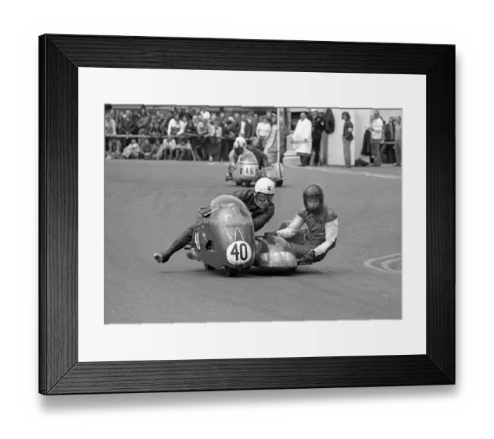 Framed Print : Dave Saville & Hugh Sanderson (Norton) 1974 500 Sidecar TT Framed Print : Dave Saville & Hugh Sanderson (Norton) 1974 500 Sidecar TT