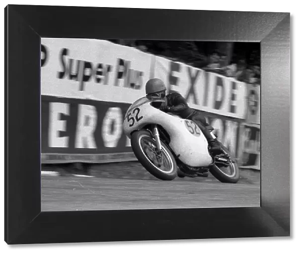 Bertie Schneider (Norton) 1960 Senior TT
