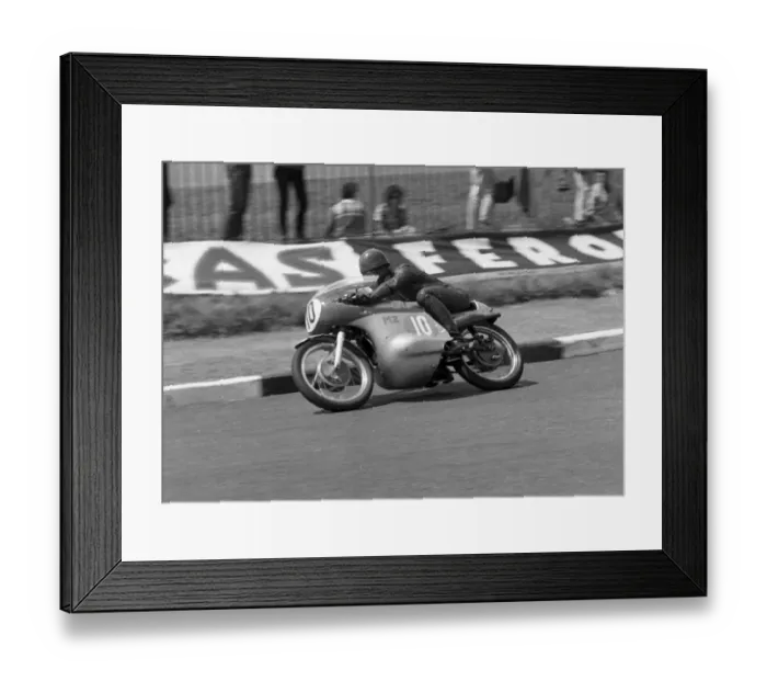 Framed Print : Alan Shepherd (MZ) 1964 Lightweight TT Framed Print : Alan Shepherd (MZ) 1964 Lightweight TT