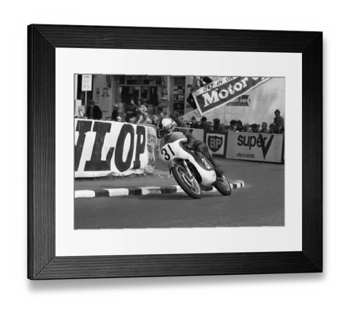 Framed Print : Dave Simmonds (Kawasaki) 1966 Ultra Lightweight TT Framed Print : Dave Simmonds (Kawasaki) 1966 Ultra Lightweight TT