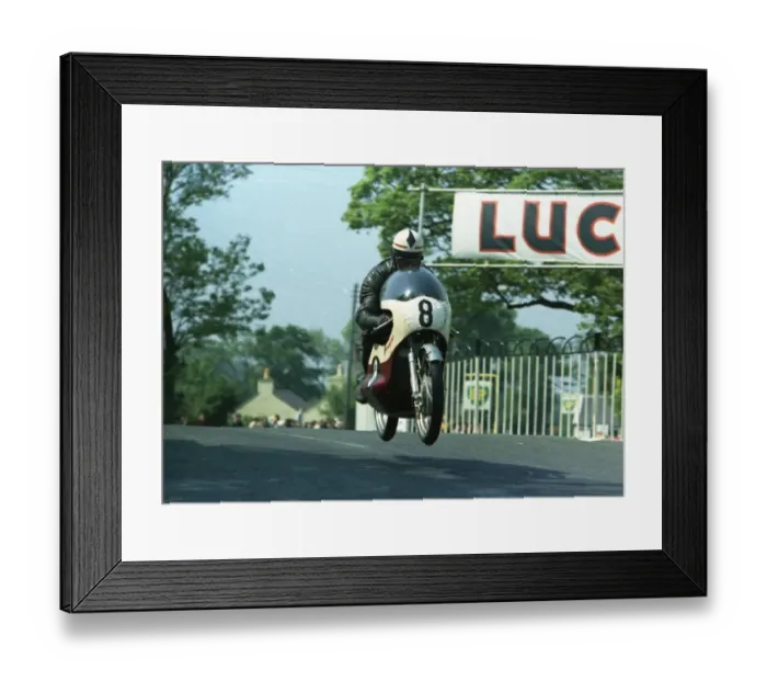 Framed Print : Dave Simmonds (Kawasaki) 1967 Ultra Lightweight TT Framed Print : Dave Simmonds (Kawasaki) 1967 Ultra Lightweight TT