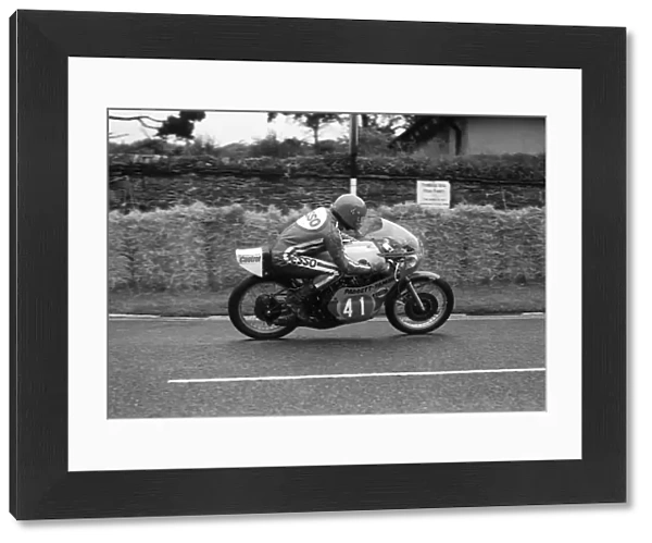 Roger Sutcliffe (Yamaha) 1977 Junior TT