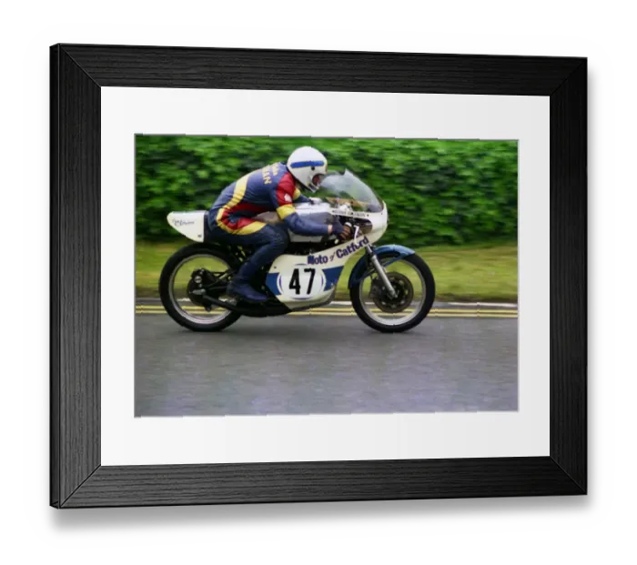 Framed Print : Bernie Toleman (Yamaha) 1977 Jubilee TT Framed Print : Bernie Toleman (Yamaha) 1977 Jubilee TT